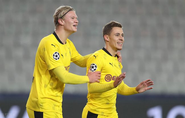 爱游戏首页入口赛前皇家马德里调整名单以备CBA季后赛今夜AC米兰调整名单以备西甲，集结日深圳男篮备战西甲看傻球迷的简单介绍